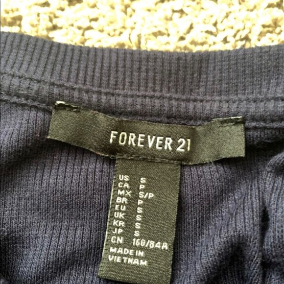Forever 21 Ribbed Crop Top - Picture 2 of 2